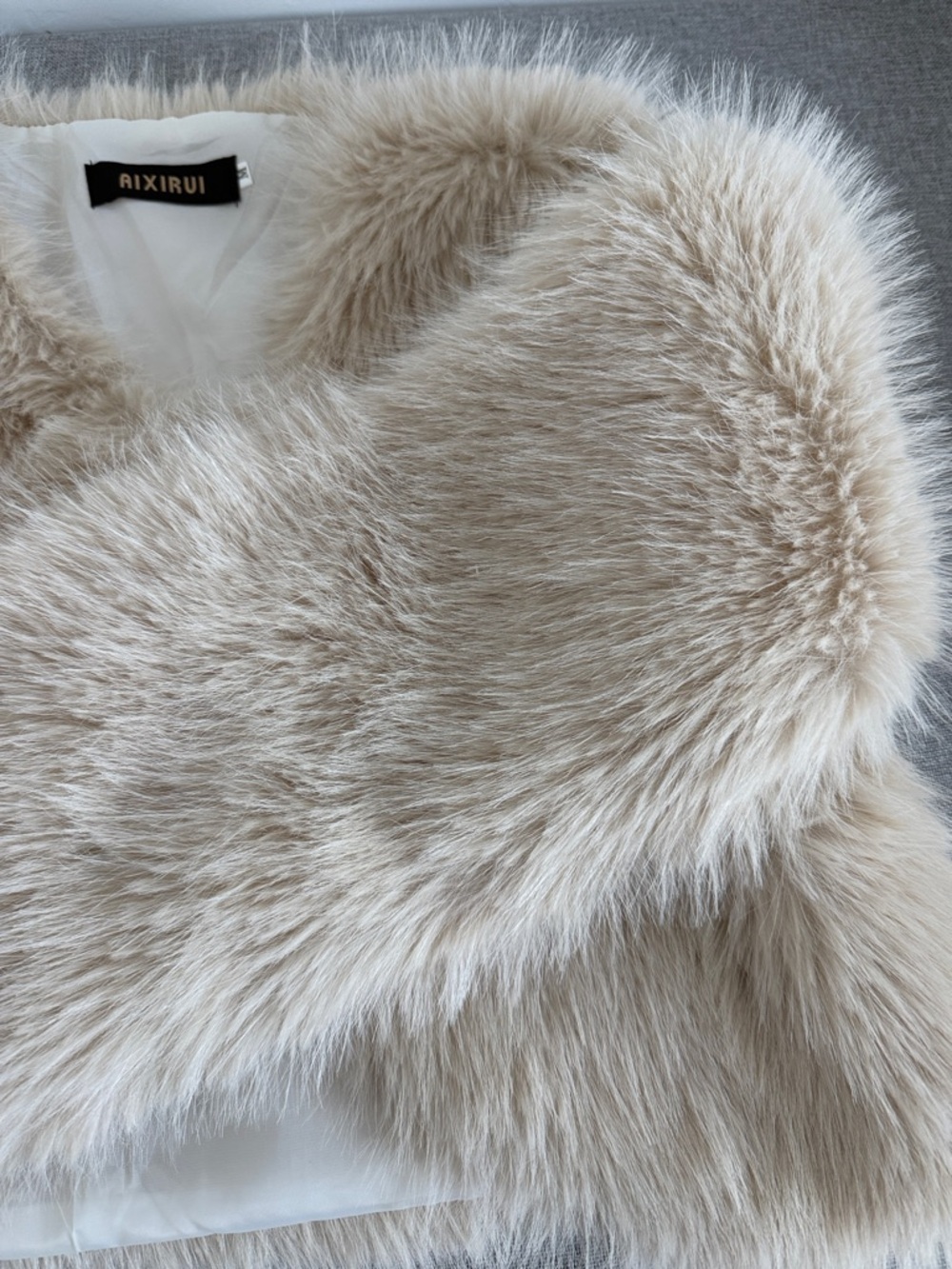 Beige Faux Fur Cropped Teddy Jacket - Picture 8 of 10